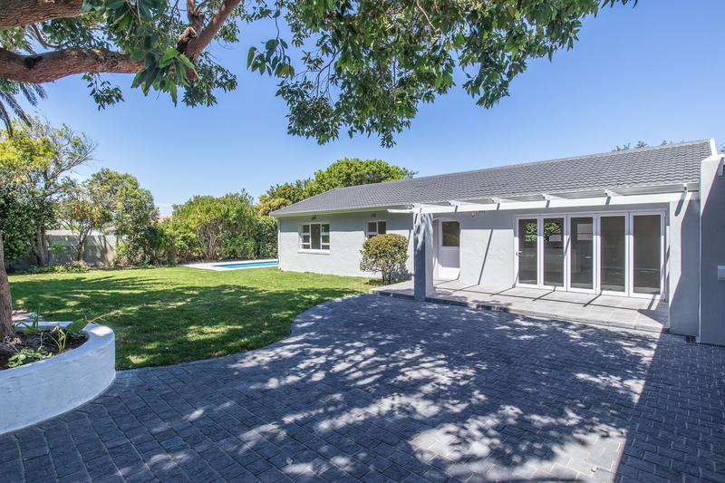 4 Bedroom Property for Sale in Tokai Western Cape